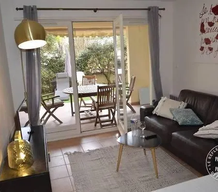 Apartment Location Pour 4 Personnes Presqu Ile De Giens 3 Etoiles Hyeres