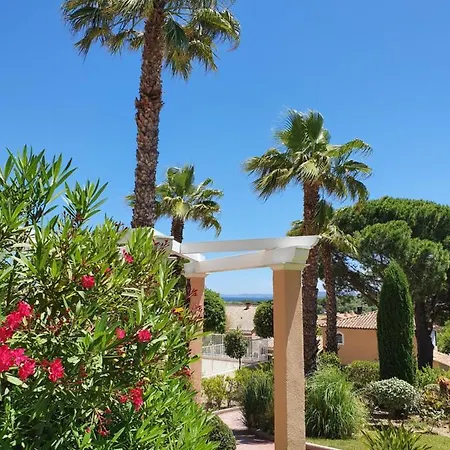 Location Pour 4 Personnes Presqu Ile De Giens 3 Etoiles Apartment Hyeres